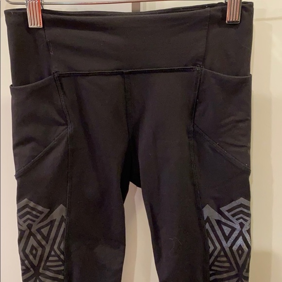 Lululemon Stash-it Reflective Cropped Leggings - Picture 3 of 5